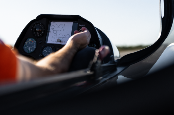 Luchtsporters Lars Hofman 6